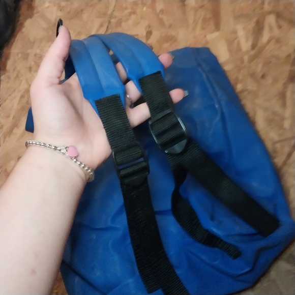 Vintage rubber backpack - Picture 8 of 9